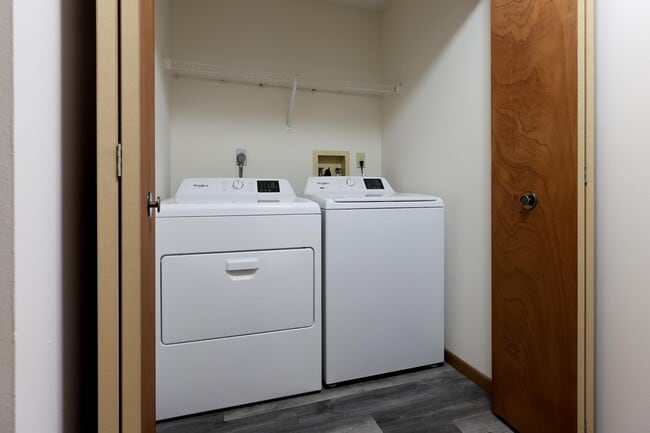 Lexington Townhomes and Apartments