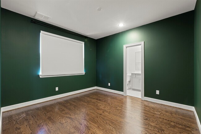 Photo - 6315 Timbergrove Gardens Ln