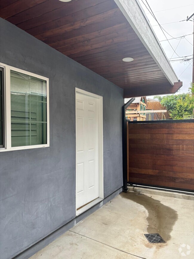 Building Photo - 1241 Christina Ct Unit Adu Rental