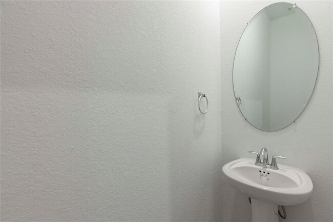 Photo - 4042 Champlain Wy