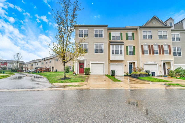Photo - 43651 Marguerite Street Townhome