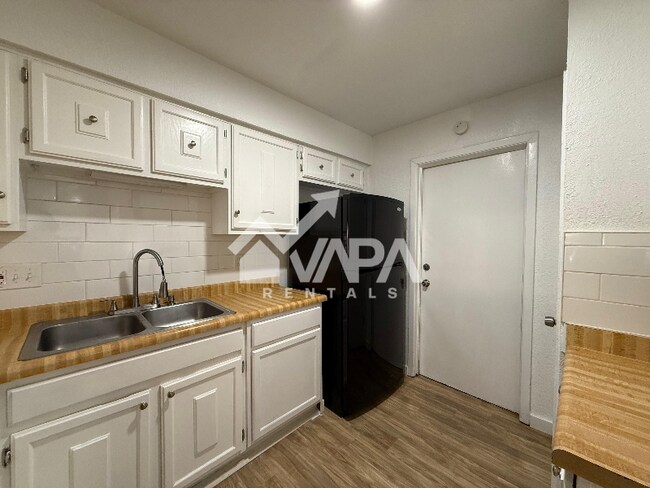 Photo - 6507 Ridge Peak Dr