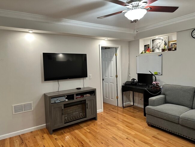 Photo - 3240 Hummingbird Dr Unit Basement for rent in Canton 30115