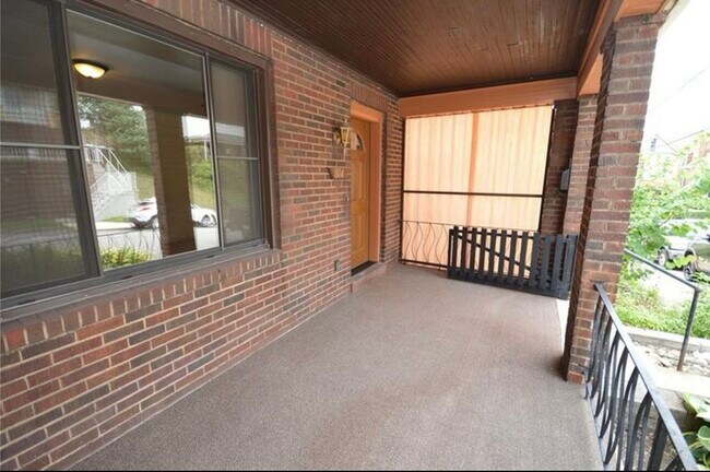 Photo - 804 Lilac St