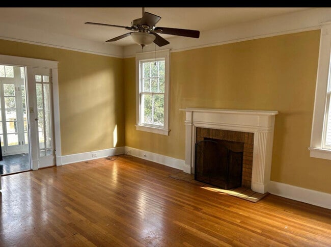 Photo - 5526 S Galvez St