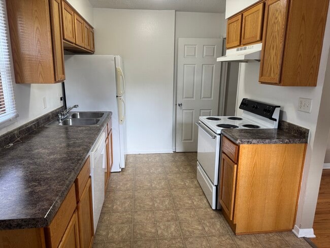 Photo - 41 Sutton Ct Unit 41