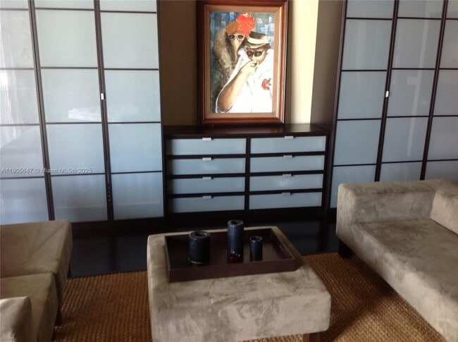 Photo - 690 SW 1st Ct Unit PHI-01