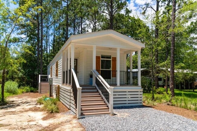 Photo - 2 Bedroom/ 2 Bath Mobile Home $1950/ Month...