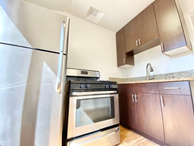 Photo - 2613 S Sepulveda Blvd Unit 8