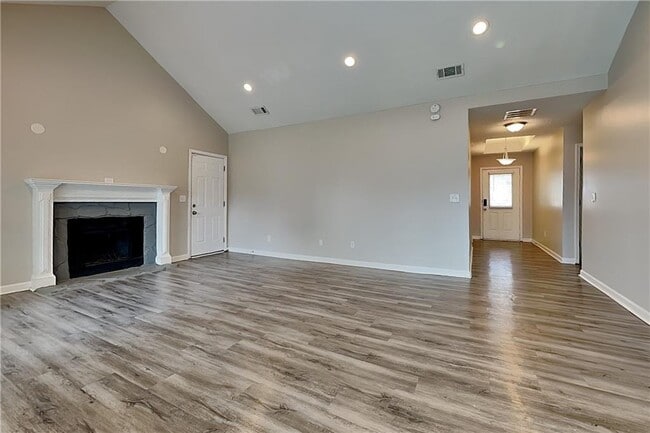 1330 Burning Bush Dr