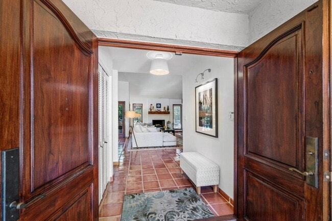 Photo - 2598 NW 27th St