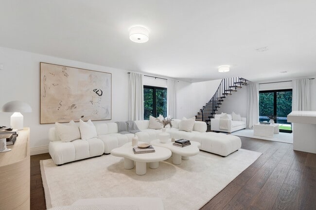 Photo - 1435 N Ocean Way