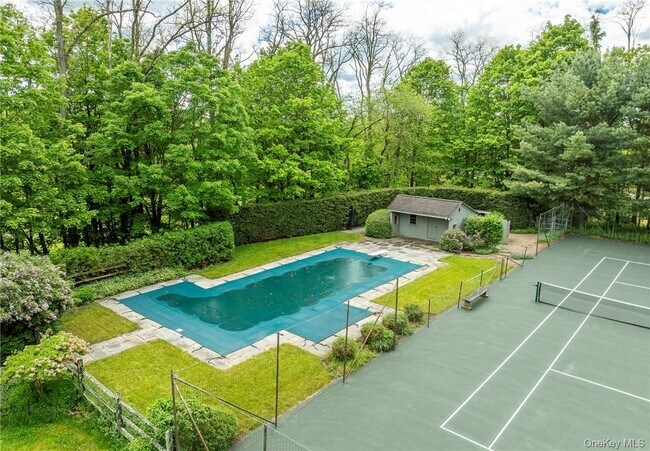 Photo - 1282 Hollow Rd