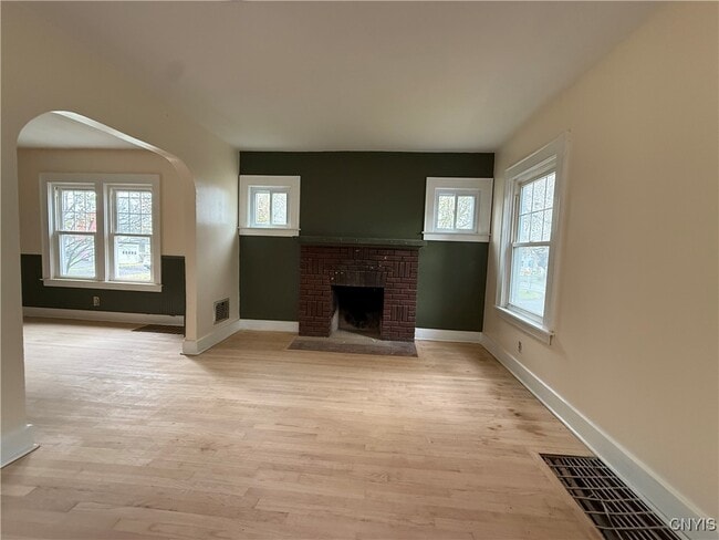 Photo - 1200 N Glencove Rd
