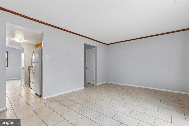 Photo - 230 Holly Dr