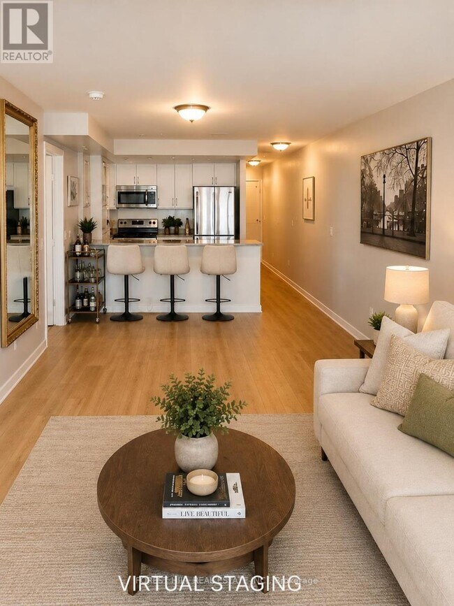 Photo - 208 Queens Quay W Unit 912