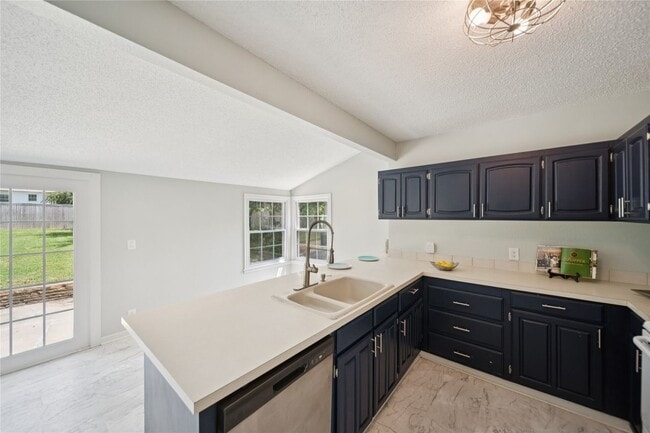 Photo - 1417 S Quebec Ave