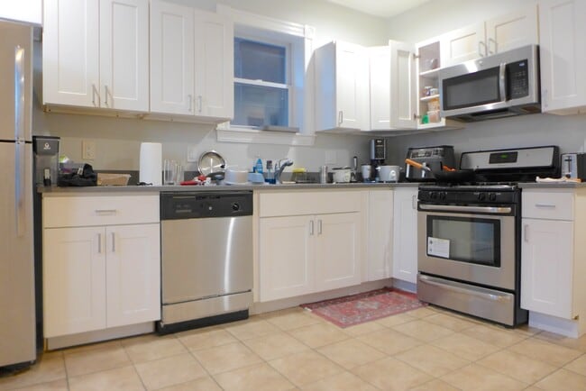 Photo - 122 Calumet St