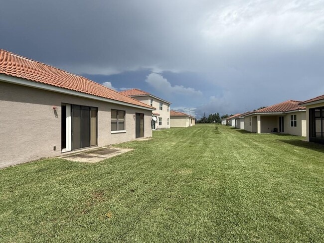 Photo - 439 Caraway Dr