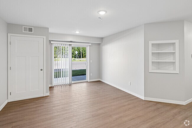 2BR, 1BA - 1,100SF - Living Room
