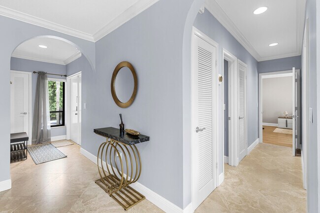 Photo - 11397 Pond View Dr Unit E202
