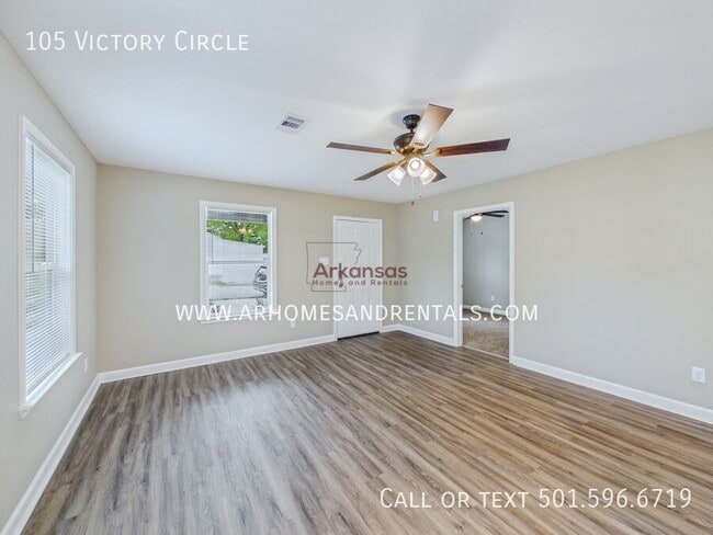 Photo - 105 Victory Cir