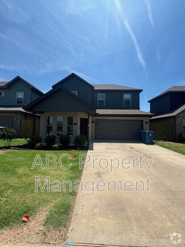 Building Photo - 3207 SW Hillstone Ave Rental