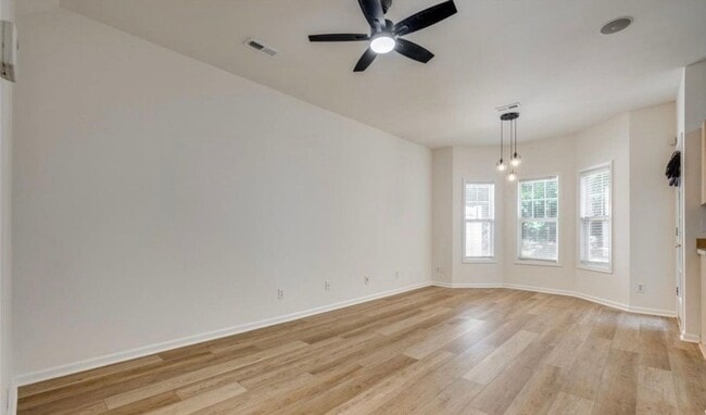 144 Deep Gap Ct