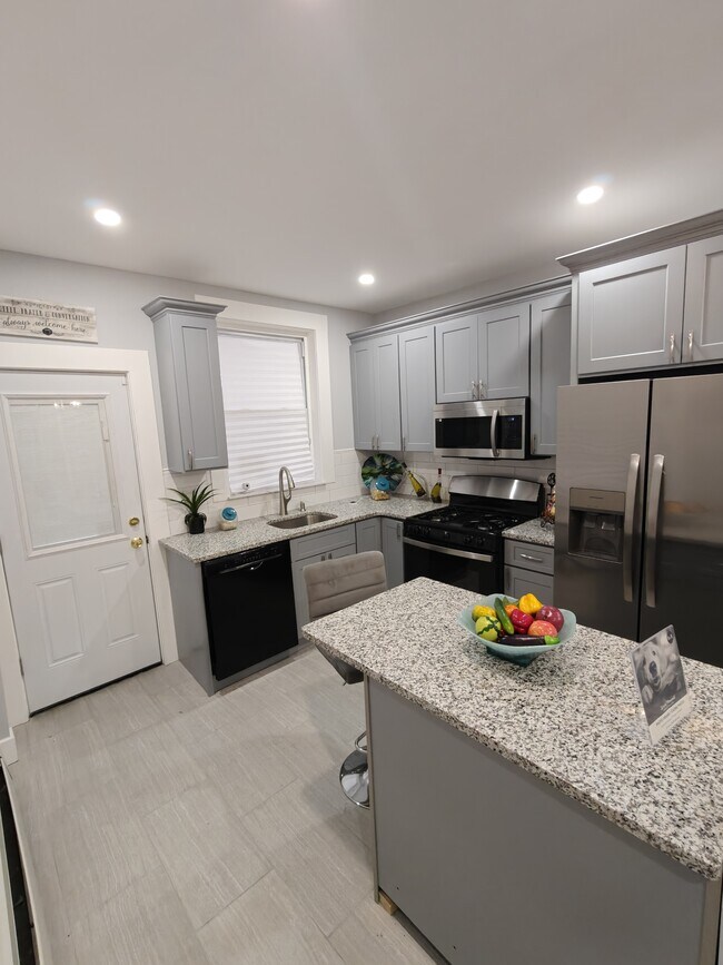 Photo - 2916 W Norris St