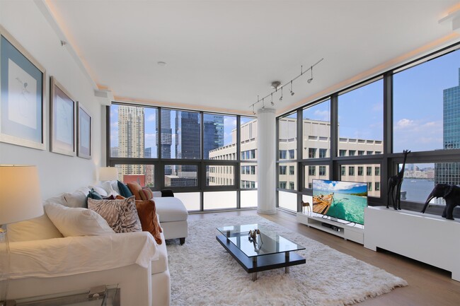 Building Photo - 105 Greene St Unit 1602 Rental