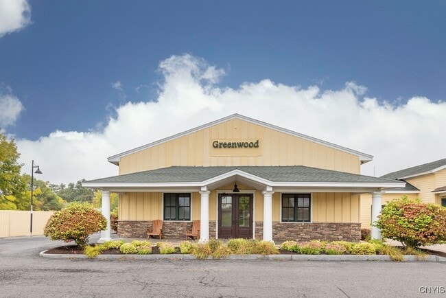 Building Photo - 6475 Collamer Rd Rental