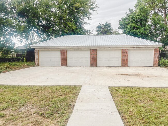 1219 Eberhart Ave Unit 2
