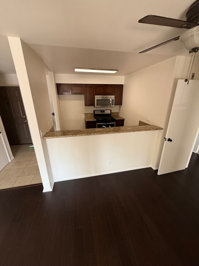 Photo - 1357 Armadale Ave Unit #9