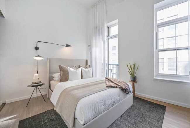 77 Fulton St Unit 5E