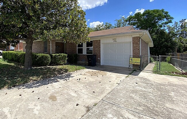 Photo - 2306 Poage Ave