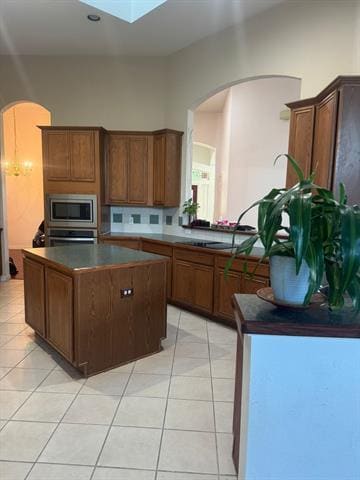 Photo - 5609 Sabetha Way