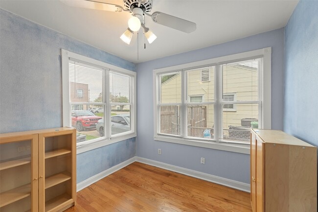 Photo - 2209 Portsmouth St