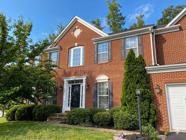 Photo - 121 Riggs Rd