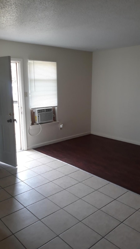 Photo - 2611 6th Ave