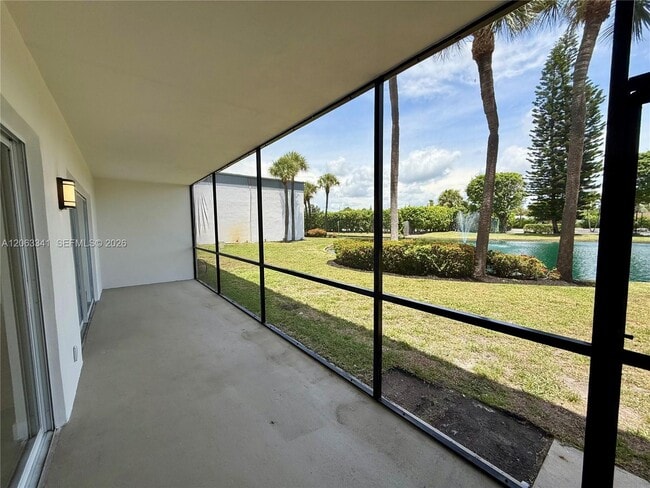 Building Photo - 400 Waterway Dr S Unit 108