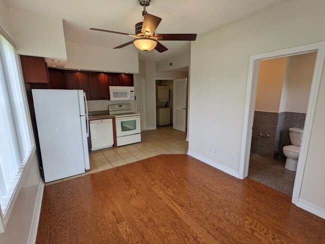 Building Photo - Gallery Central West End Rental