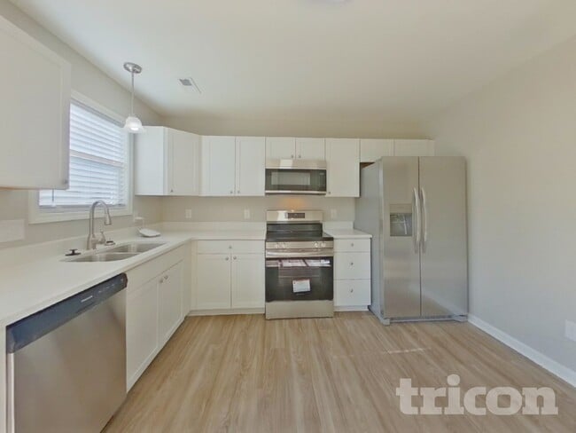 Photo - 1550 Oakdale Green Dr