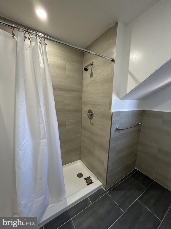 Photo - 1420 Williams Ave