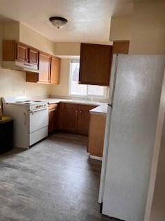 243 Miriam Dr Unit D