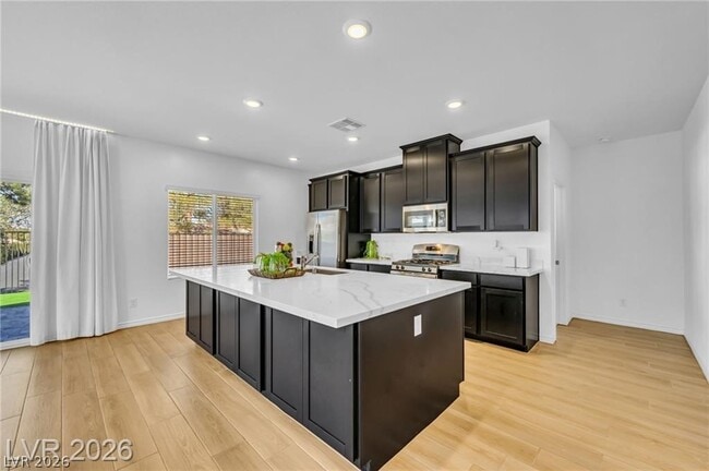 Photo - 2706 Song Pt Ave