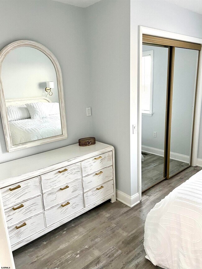 Photo - 6717 Atlantic Ave Unidad 2