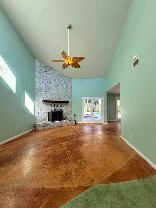 Photo - 255 Ridge Lake Rd