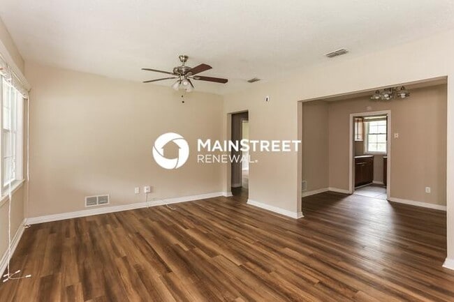 Photo - 3 Bedroom Pet-Friendly Home in Jacksonvill...