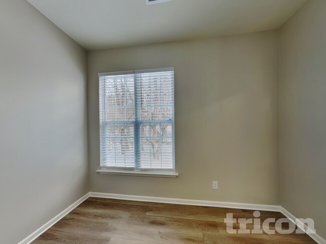 Photo - 8847 Twisted Pine Dr