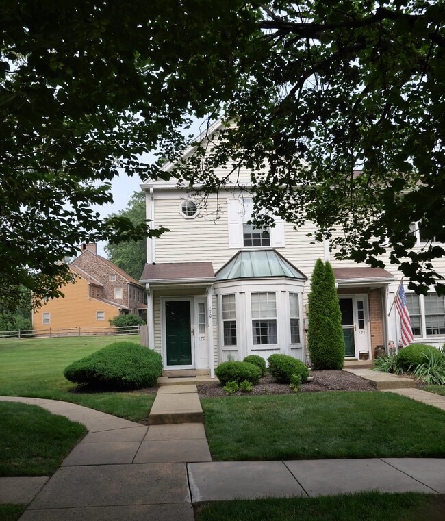 Photo - 170 Leedom Way Townhome